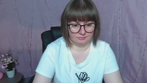 Snapshot of zannadreil chatting on May 6, 6:35 pm zannadreil online show from May 6, 6:35 pm