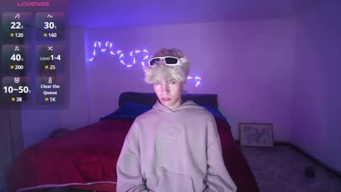 Snapshot of zanty2308 chatting on January 12, 3:07 am Tiiago Mallz online show from January 12, 3:07 am