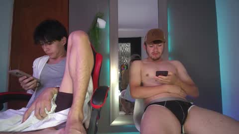 Snapshot of zanty2308 chatting on September 30, 2:33 pm Tiiago Mallz online show from September 30, 2:33 pm