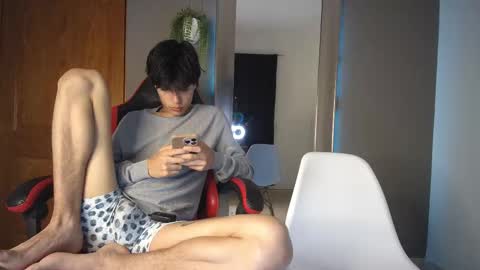 Snapshot of zanty2308 chatting on October 7, 3:04 am Tiiago Mallz online show from October 7, 3:04 am