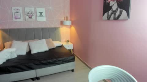 Zara Sweet  online show from February 10, 1:04 pm