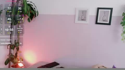 Snapshot of zara_fire chatting on May 31, 6:42 pm zara_fire online show from May 31, 6:42 pm