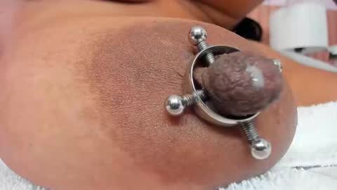 Snapshot of zara_lopez chatting on November 13, 7:13 pm zara lopez online show from November 13, 7:13 pm