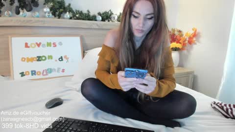 Snapshot of zaraagnes chatting on December 11, 12:23 pm Agnes online show from December 11, 12:23 pm