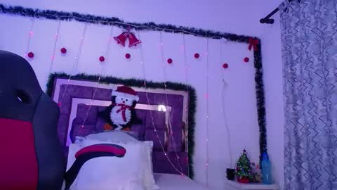 Zara online show from December 5, 5:16 am