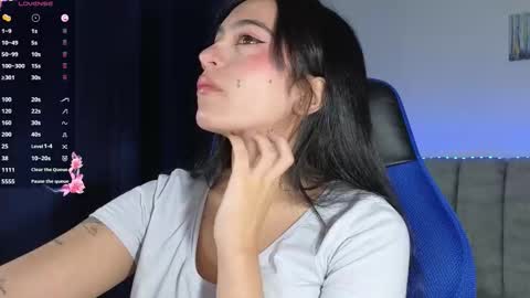 zaradames_ online show from February 18, 3:46 am