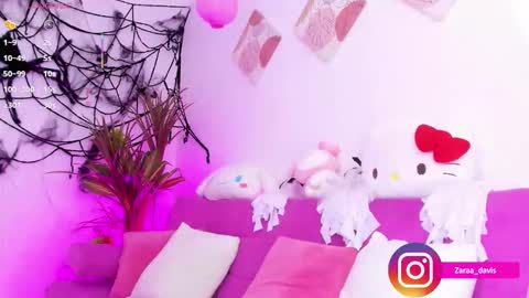 Zara online show from October 18, 9:15 pm