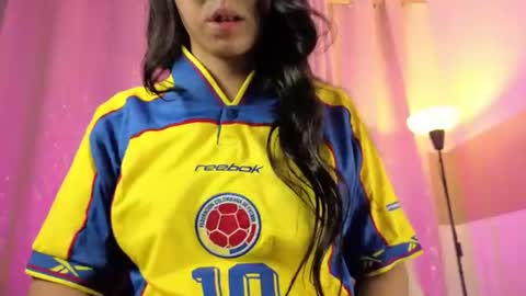 Snapshot of zaradulce chatting on June 17, 12:07 pm Zara . online show from June 17, 12:07 pm