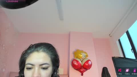 Snapshot of zarah_torres chatting on October 5, 10:07 pm Zarah online show from October 5, 10:07 pm
