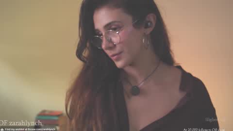 Snapshot of zarahlynch chatting on October 31, 9:16 pm Miss Lynch Next show 2911 online show from October 31, 9:16 pm