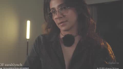 Miss Lynch   Next show  2911 online show from November 8, 11:03 pm