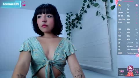 Snapshot of zaramuley chatting on January 24, 4:48 am Zara muley online show from January 24, 4:48 am