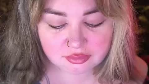 Lola online show from June 23, 7:34 pm