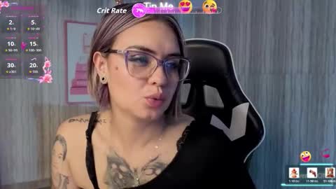 Isabella online show from March 5, 1:07 pm