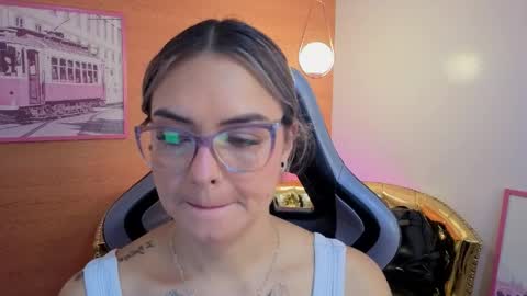 Isabella online show from April 28, 12:43 pm