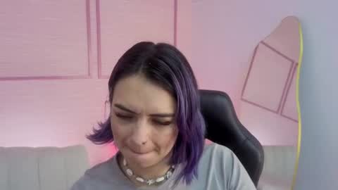 Snapshot of zarcasutra_t chatting on July 13, 12:41 pm Isabella online show from July 13, 12:41 pm