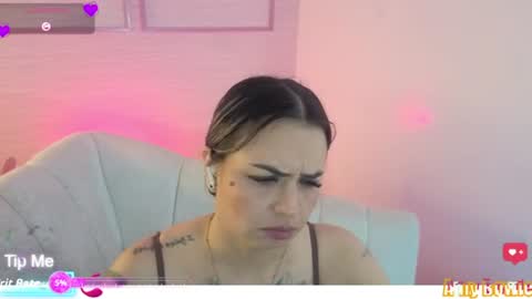 Snapshot of zarcasutra_t chatting on July 31, 12:48 pm Isabella online show from July 31, 12:48 pm