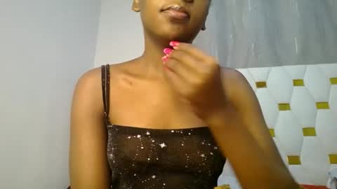 zariah online show from June 16, 11:29 pm