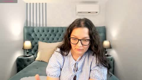 Snapshot of zarifabevi chatting on November 29, 1:47 pm Zarifa online show from November 29, 1:47 pm