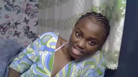 Snapshot of zarinamarlin chatting on May 25, 7:36 am zarinamarlin online show from May 25, 7:36 am