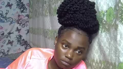 Snapshot of zarinamarlin chatting on June 16, 8:06 am zarinamarlin online show from June 16, 8:06 am