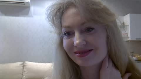 Zarina Swift online show from May 1, 8:30 am