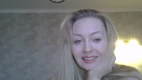 Zarina Swift online show from May 7, 5:35 am
