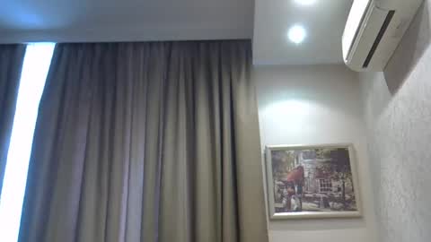 Zarina Swift online show from May 13, 4:54 am