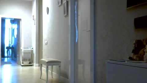 Zarina Swift online show from June 20, 9:34 am
