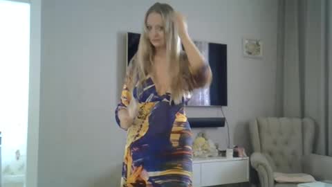 Zarina Swift online show from July 4, 3:02 am
