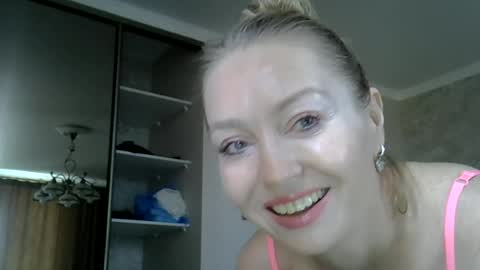 Zarina Swift online show from July 8, 5:56 am