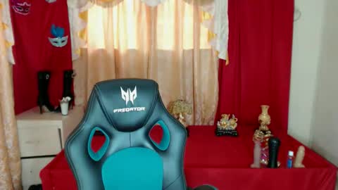 Snapshot of zarry020485 chatting on November 1, 3:30 am Zarry Zey online show from November 1, 3:30 am