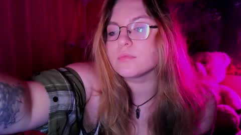 Snapshot of zayarush chatting on November 3, 7:15 pm zayarush online show from November 3, 7:15 pm