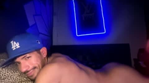 zayden online show from March 10, 3:39 pm