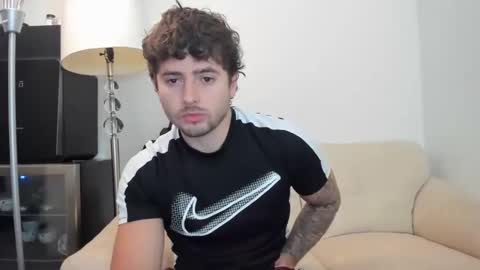 Snapshot of zaylanez chatting on January 4, 5:58 pm Zay lanez online show from January 4, 5:58 pm