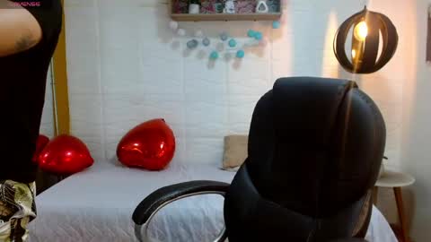 zayn_clausen online show from April 13, 5:07 pm