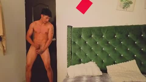 Snapshot of zaynmoretti chatting on June 27, 5:07 pm zaynmoretti online show from June 27, 5:07 pm