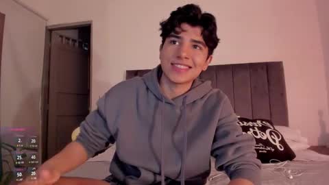 Hii im Zay.                 I save money for education. PVT Open. online show from December 5, 6:22 am