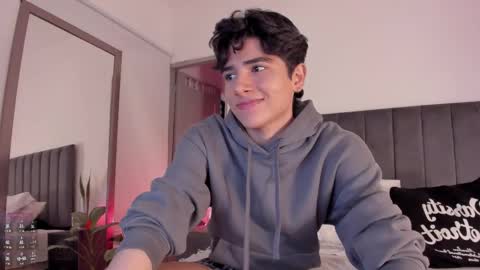 Hii im Zay.                 I save money for education. PVT Open. online show from December 21, 7:26 am