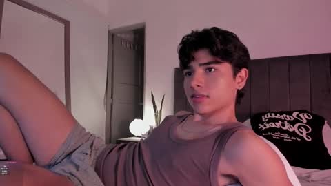 Hii im Zay.                 I save money for education. PVT Open. online show from January 19, 6:06 am