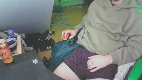 Zed online show from December 31, 7:07 pm