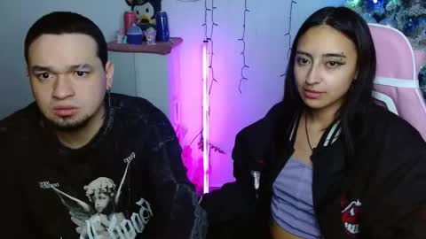 Snapshot of zelda_kuro chatting on November 29, 5:10 am Zelda And Kuro online show from November 29, 5:10 am