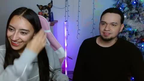 Zelda And Kuro online show from December 2, 11:23 pm