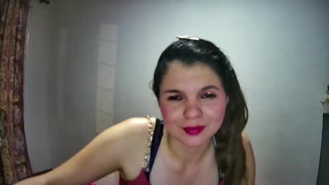 zelda_princess77 online show from November 9, 2:54 am