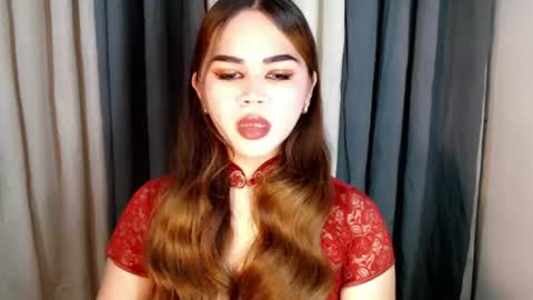 Snapshot of zendaya_amore chatting on June 13, 2:37 pm Zendaya online show from June 13, 2:37 pm
