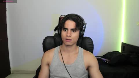 Snapshot of zenhzu chatting on November 17, 9:42 pm zenzhu online show from November 17, 9:42 pm