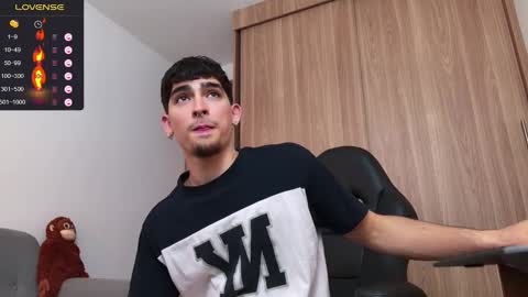 Zenn online show from December 11, 7:57 pm