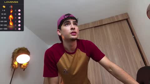 Zenn online show from January 5, 1:04 pm