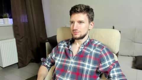 Andrew online show from March 1, 7:48 pm