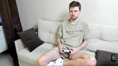 Andrew online show from October 14, 9:48 pm